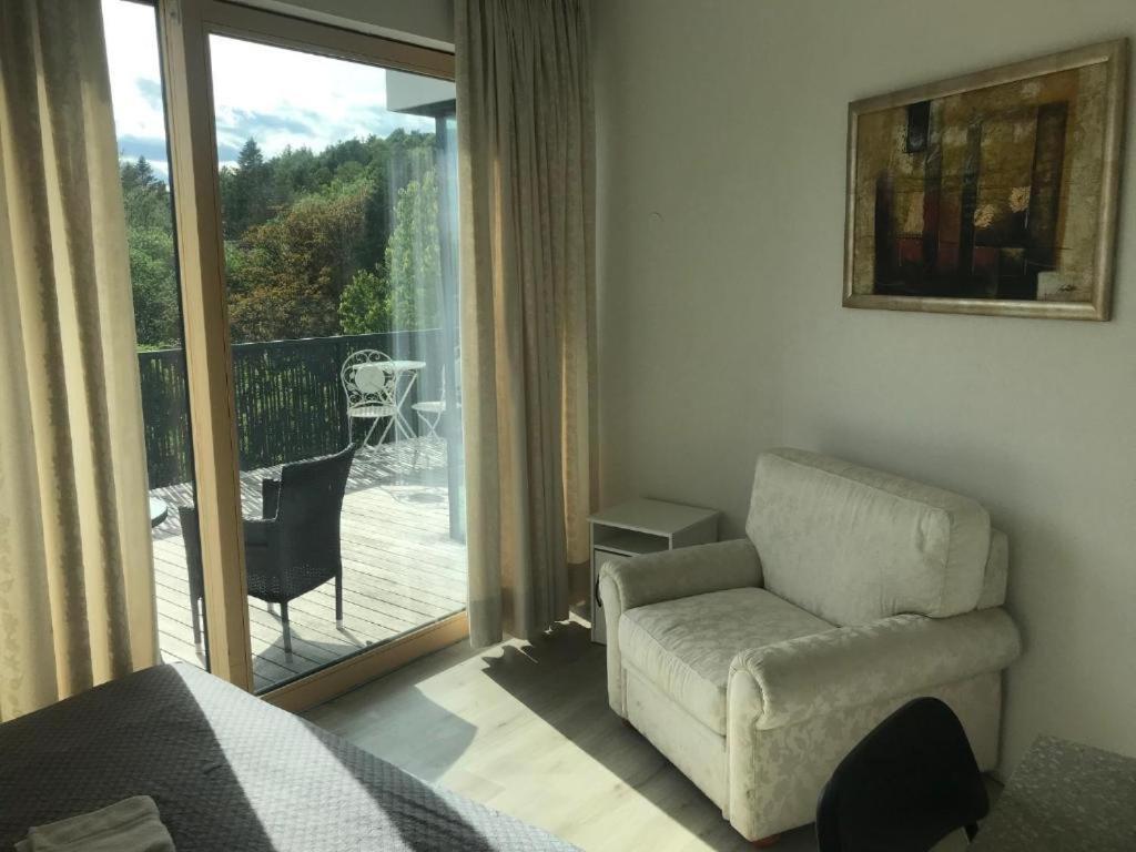 R41 - Tivoli Groundfloor Apartment Любляна Экстерьер фото